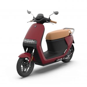 Segway eScooter E125S Ruby Red