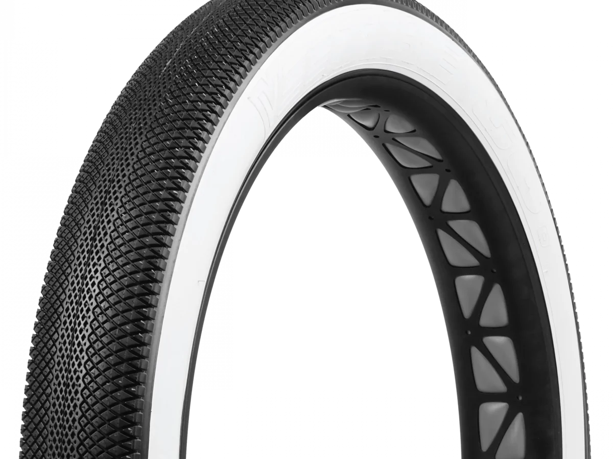 Speedster-White-wall-1-scaled-