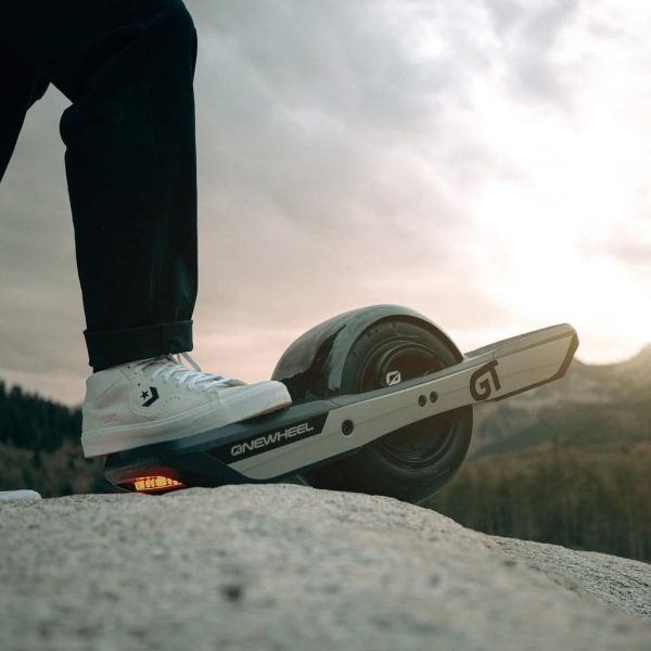 OneWheel GT Carbon Fiber Fender - Afbeelding 4