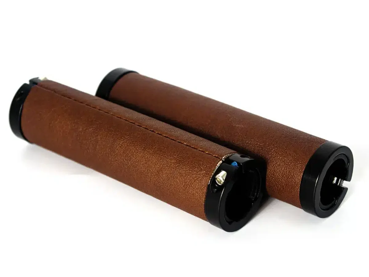 MOEVS-Custom-Grips-Dark-Brown-