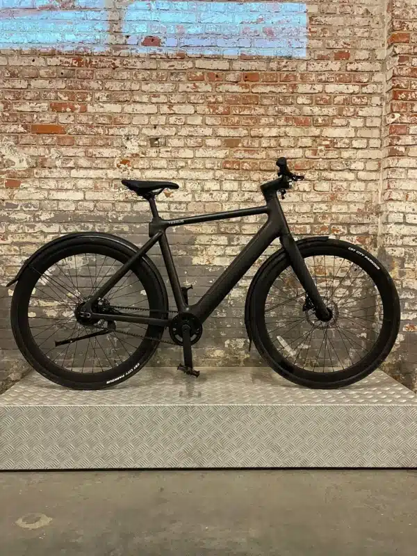 Tezeus C8 Black A-Grade 