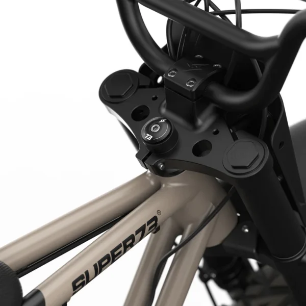 SUPER73-Z Adventure Core Sandstorm elektrische fatbike, 480Wh, 25 km/u, 8-speed, hydraulische remmen, voorvering, GRZLY 4.5”/5”