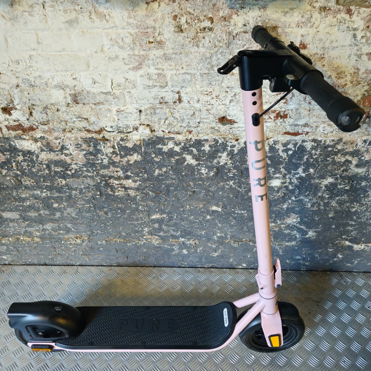 Pure AIR4 pro roze showmodel - Afbeelding 4