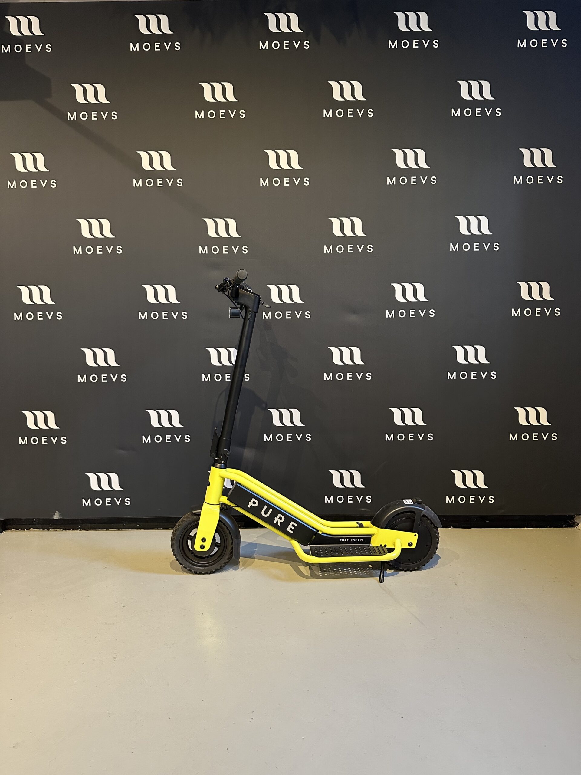 Pure Escape Pro Fluro Yellow Showmodel - Afbeelding 2